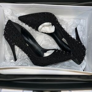 Steve Madden “Daisie” spiked pump